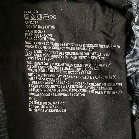 BDG Urban Outfitters Charcoal colored Raw Hem Distressed Denim Shorts Size 32 - Picture 9 of 11